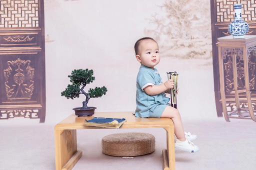 老河口宝宝反复发烧呕吐